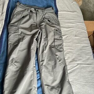 Men’s Turbine Snow Pants Size Medium